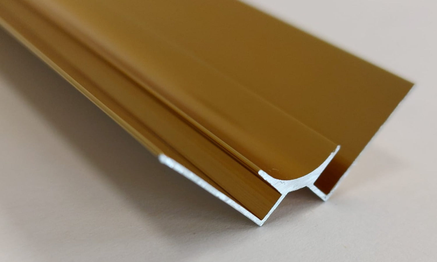 PVC Panel Udvendigt Hjørne Aluminium Profil