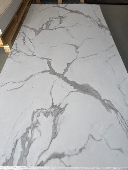 Matte SPC panel – Carrara Marble