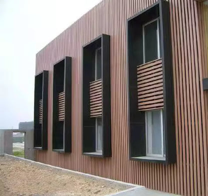 Udendørs Lamelpanel i 3D – Eg (PE Plast)